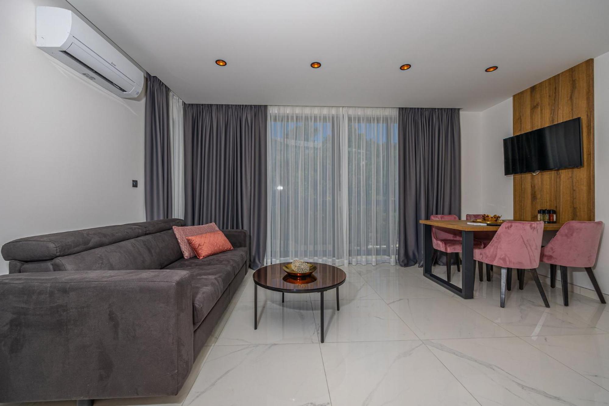 Villa Lana I تْسْغيكفانِتْسا المظهر الخارجي الصورة